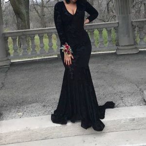 Shane Justin Prom Dress/Gown Formal Black Gown